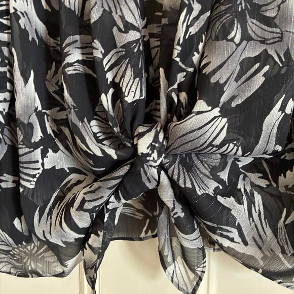 Alex Evenings Two Piece Top & Jacket 1X Black Floral Metallic Thread Detailing - Picture 8 of 10